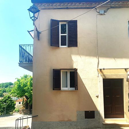 Casetta Romantica A Collepardo Exterior photo